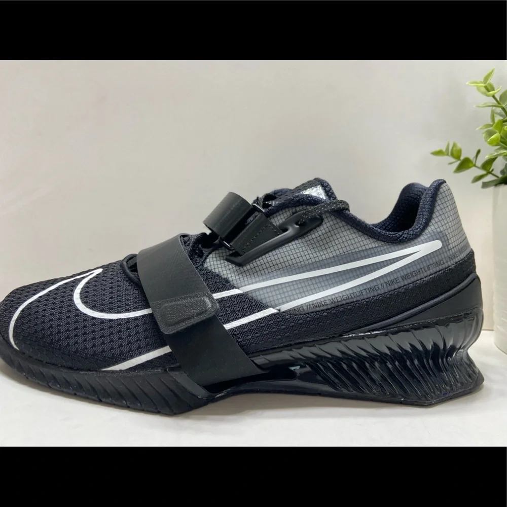 NEW Nike RARE Romaleos 4 Powerlifting Men's Weightlifting Gym Shoes Sample 8-9.5_8